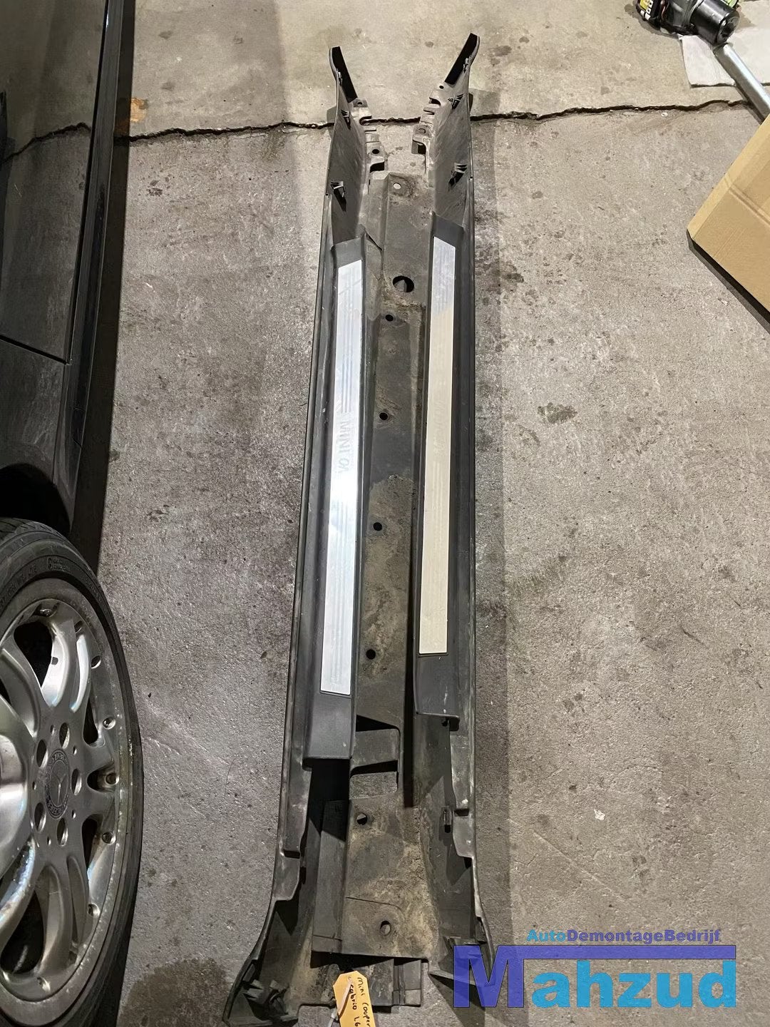 MINI COOPER ONE R50 R52 R53 Sideskirt zijskirts 2001-2008, Auto-onderdelen, Carrosserie, Gebruikt, Customer.service@mini.co.uk