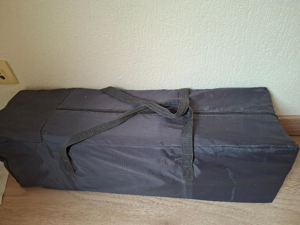 Reisbedje, Kinderen en Baby's, Kinderkamer | Bedden, Ophalen, 140 tot 160 cm, Zo goed als nieuw, Matras