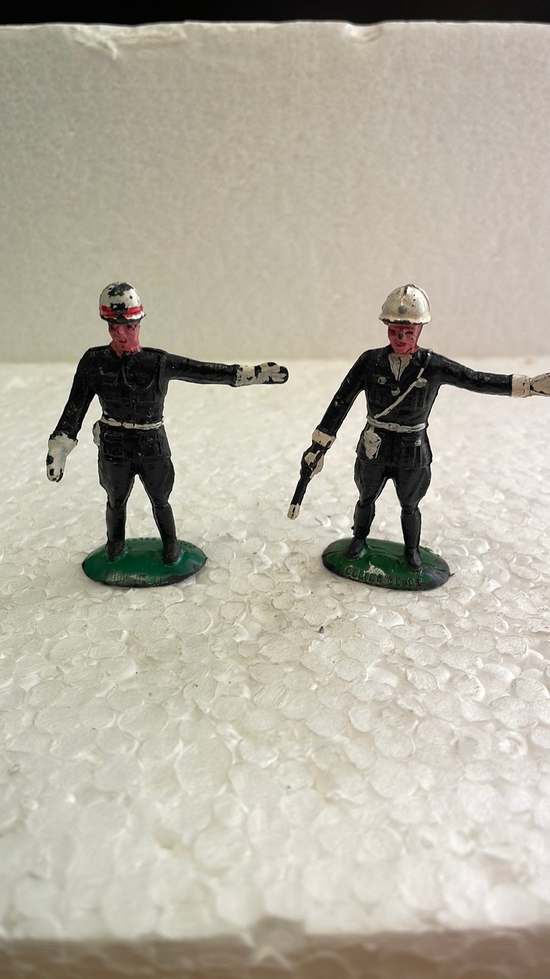 Solido politie agenten Belge, Collections, Enlèvement ou Envoi, Comme neuf