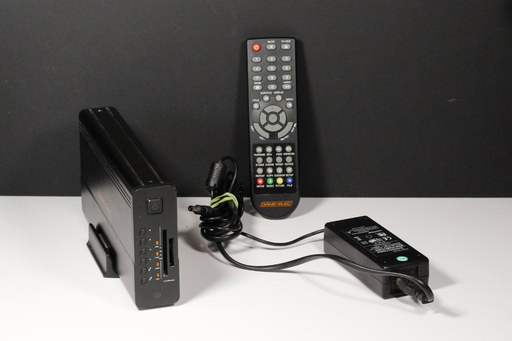 disque dur multimédia 1.5Terra comme neuf, Enlèvement, Comme neuf, HDMI, 1500 GB ou plus
