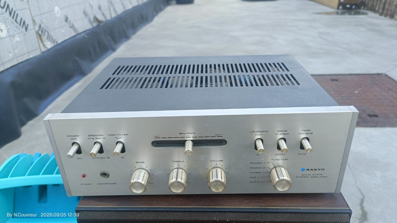 amplificateur intégré stéréo vintage Sanyo DCA-1400, TV, Hi-fi & Vidéo, Amplificateur à lampes, Enlèvement, Amplificateur