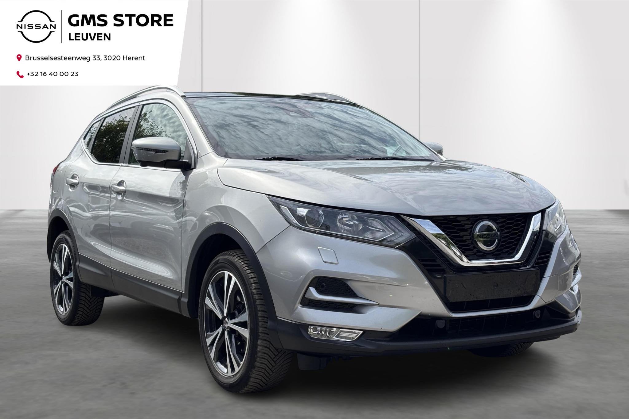 Nissan Qashqai Pano-Carplay-Airco-GPS, Auto's, Voorwielaandrijving, Gebruikt, Zwart, 4 cilinders
