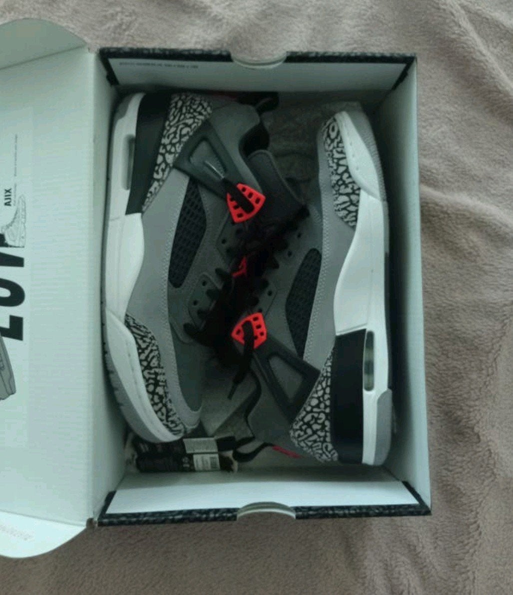 Air Jordan Spizike. Dringend!!!, Ophalen, Overige kleuren, Nieuw, Sneakers