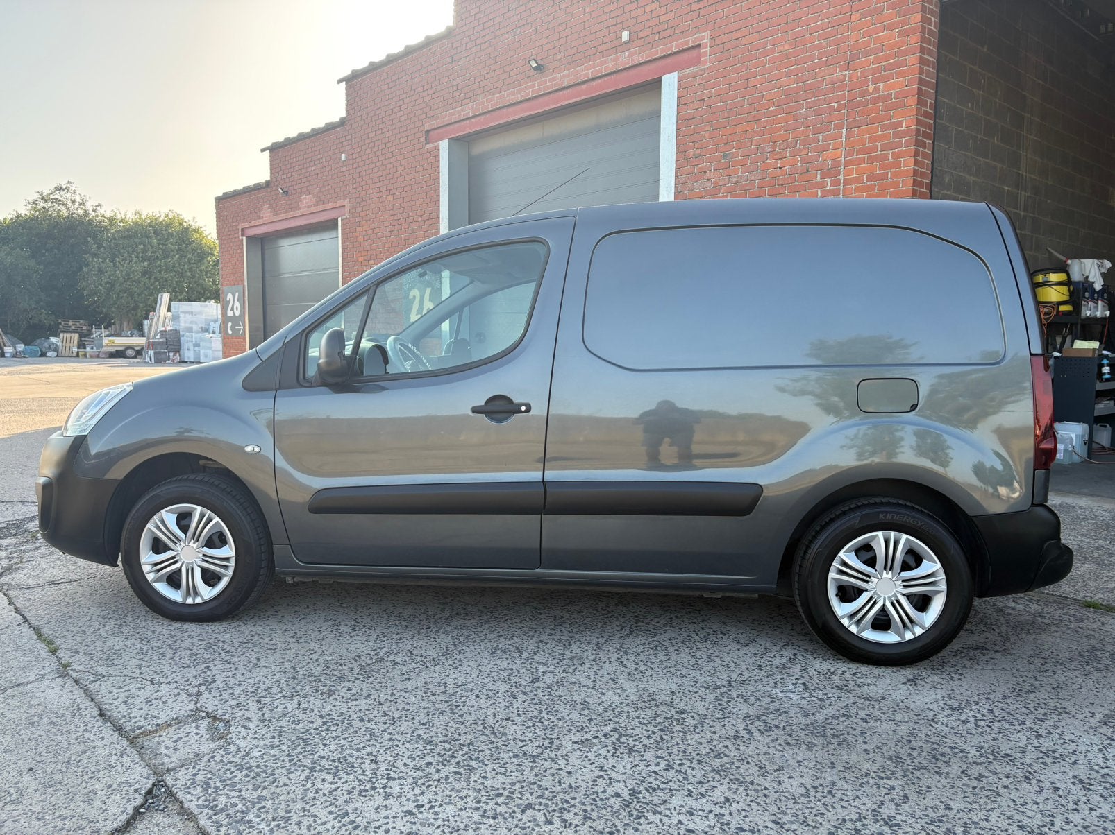 Garantie Citroën Berlingo de 103 km ! ! !, Autos, Argent ou Gris, Achat, Euro 6, Entreprise