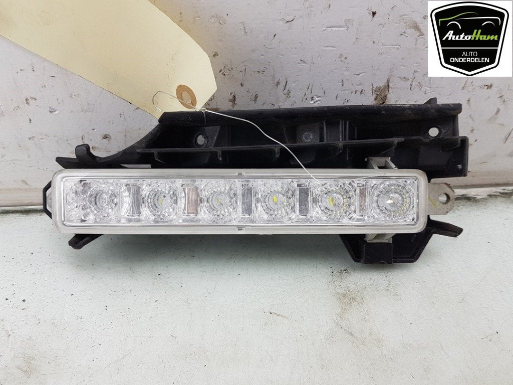 DAGRIJVERLICHTING RECHTS Toyota Aygo (B40) (01-2014/06-2018), Gebruikt, Valeo, Toyota, 100, rue de Courcelles
75017  Paris, FR