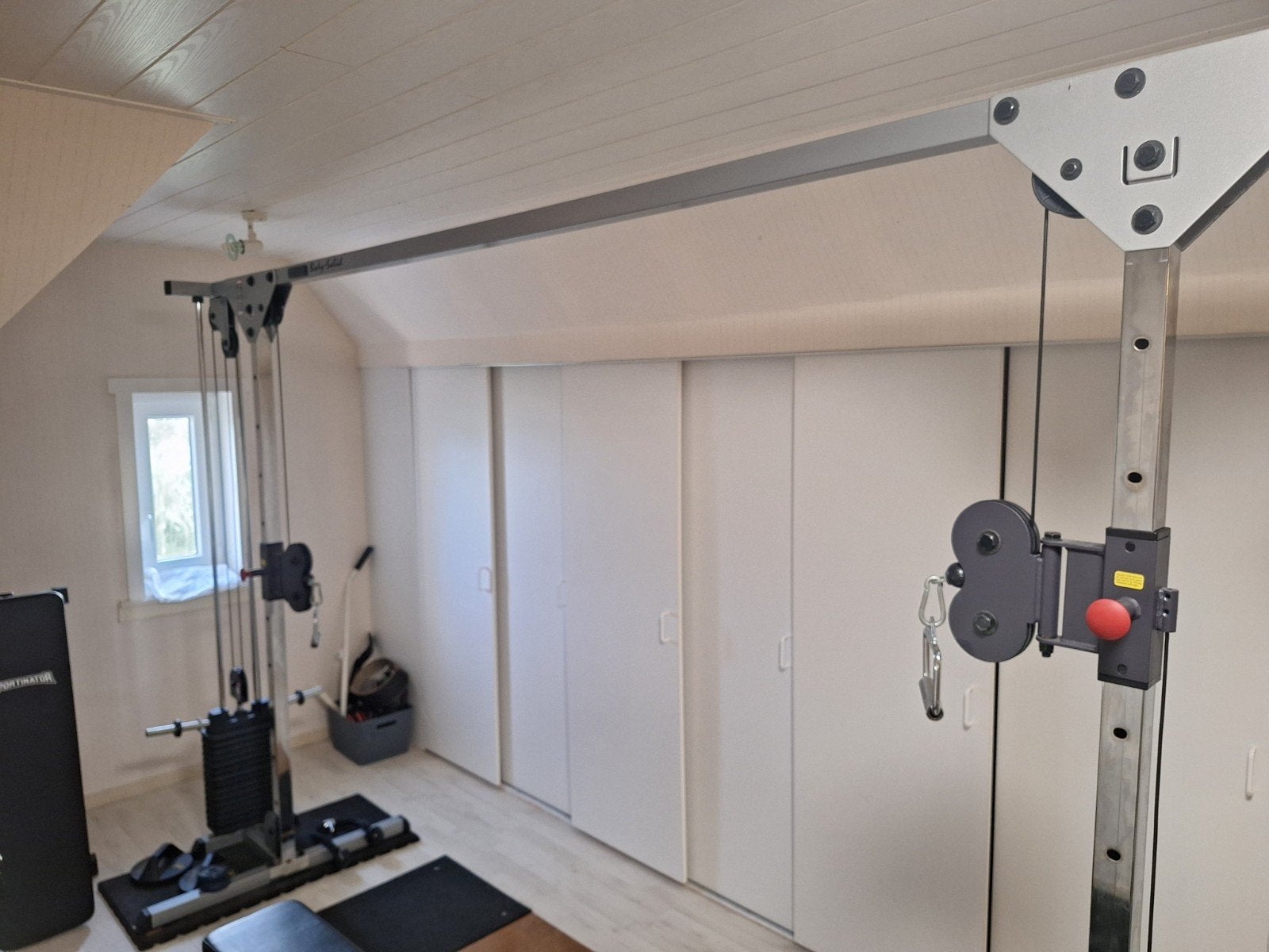 Body-Solid GCCO150 Crossover – 2x75 kg + 2 verstelbare banke, Ophalen, Zo goed als nieuw, Benen