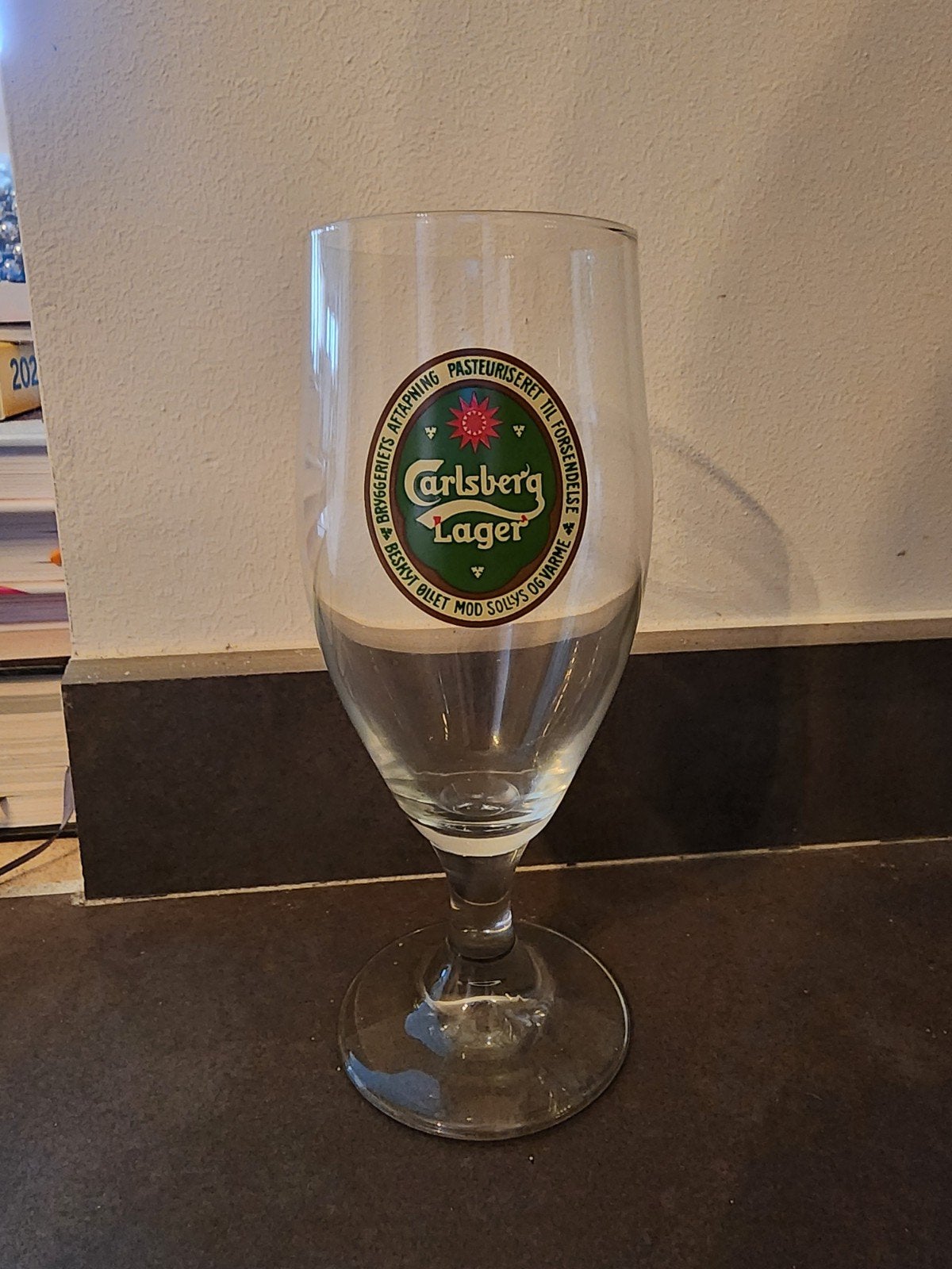 ancien verre Carlsberg, Collections, Enlèvement