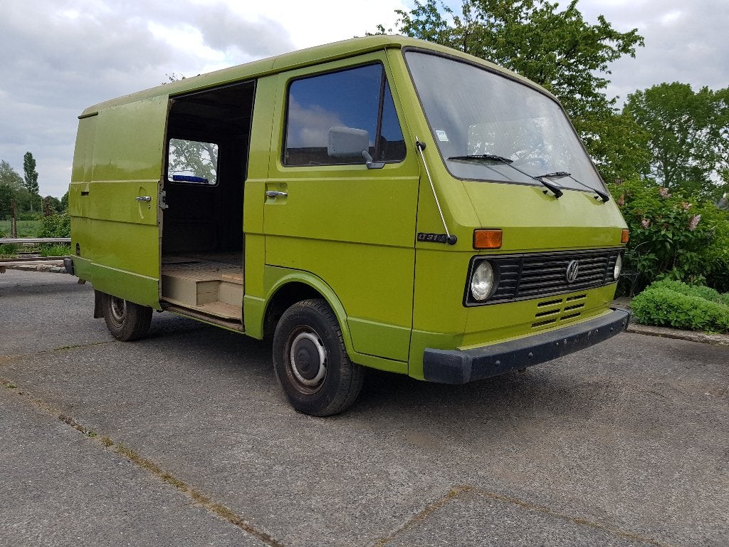 volkswagen busje LT diesel 6 cylinder 1978 (LT1), Auto's, 4 deurs, Monovolume, Overige modellen, Bruin