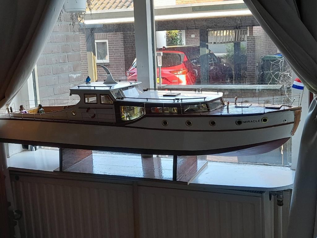 Prachtig groot rc jacht. MIRACLE. RTR, Ophalen, Zo goed als nieuw, Groter dan 1:32, Overige merken
