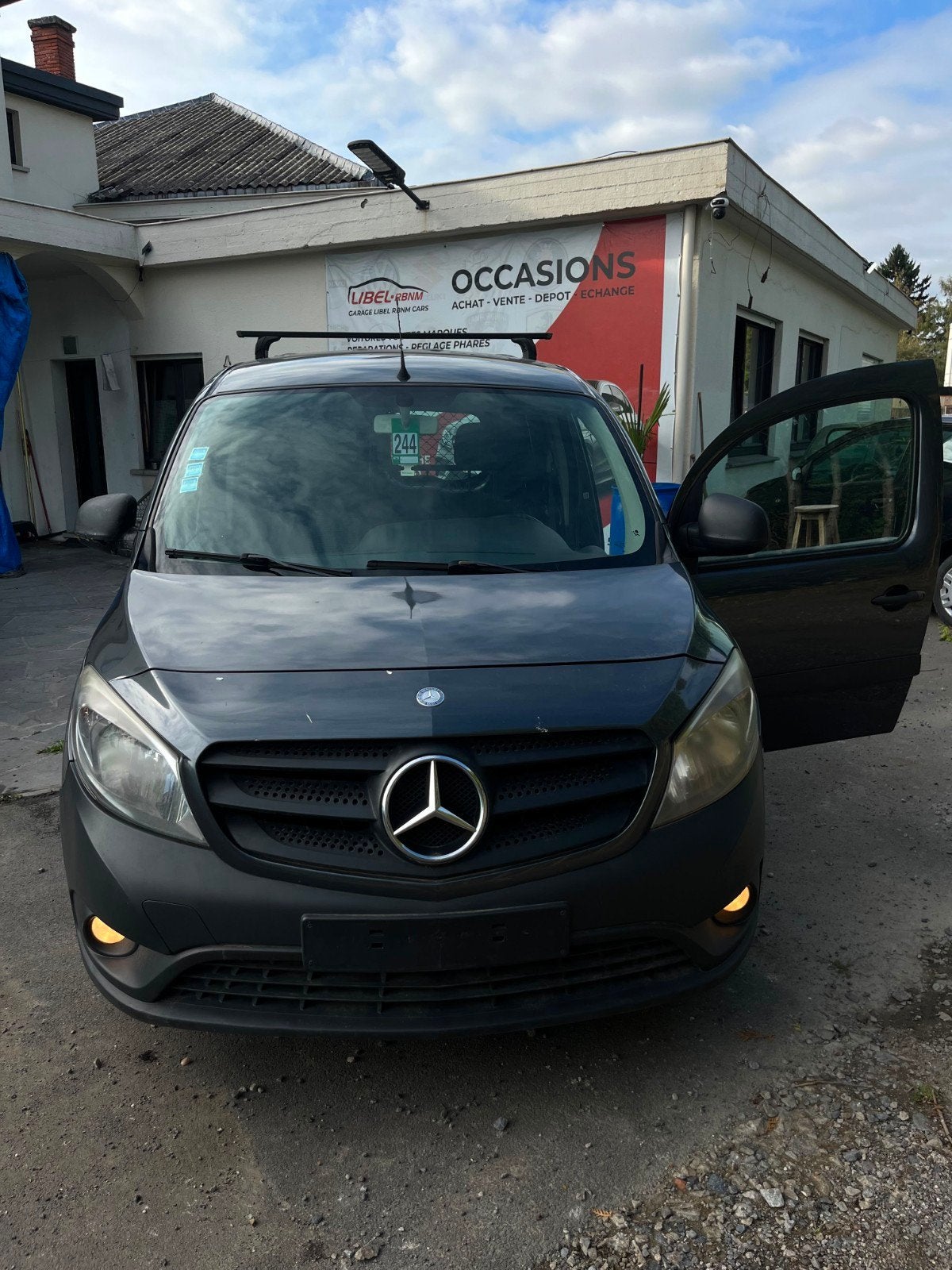 Mercedes Citan, Auto's, Voorwielaandrijving, Stof, https://public.car-pass.be/vhr/d4485c1b-dbb7-4cac-999a-2998ba1751d9, Zwart