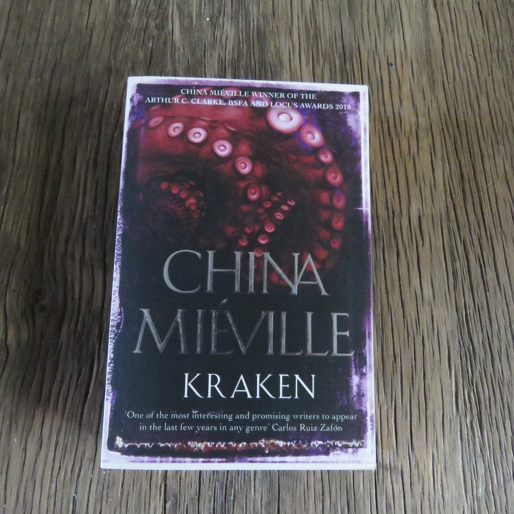 China Miéville Kraken Engelstalig, Enlèvement ou Envoi