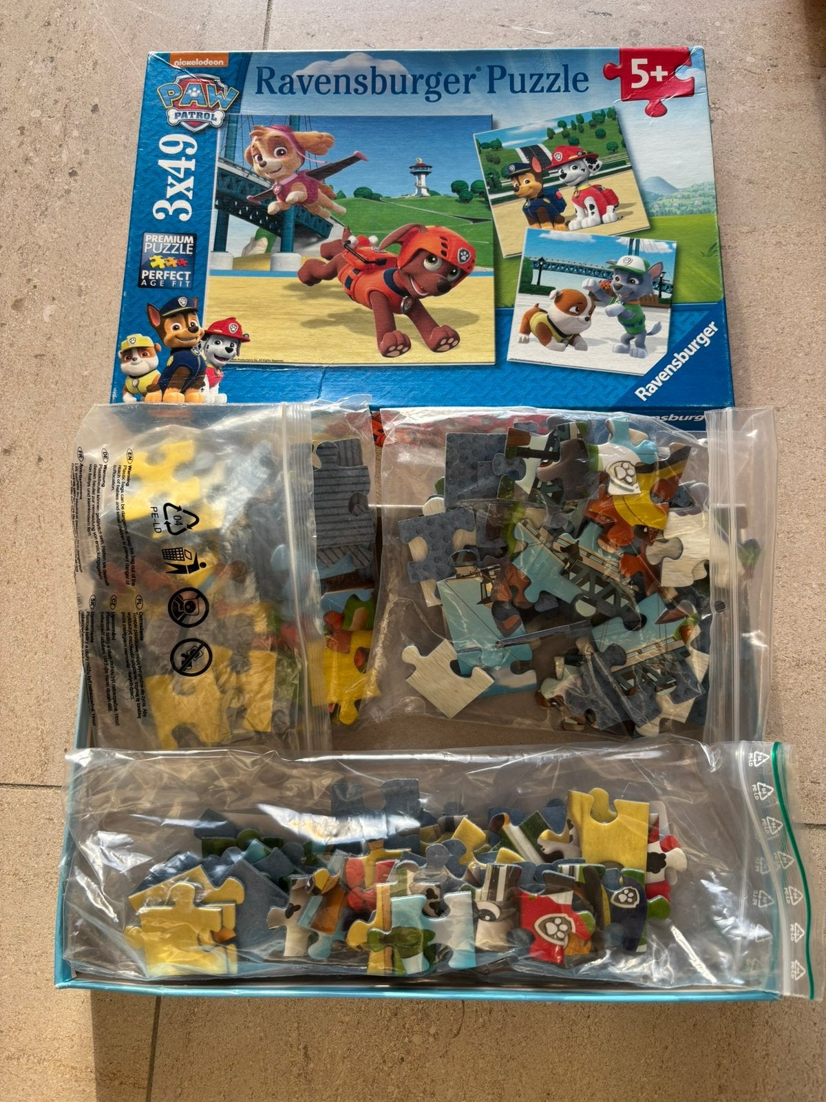 Puzzels van 16 tot 50 stuks, Ophalen, Zo goed als nieuw