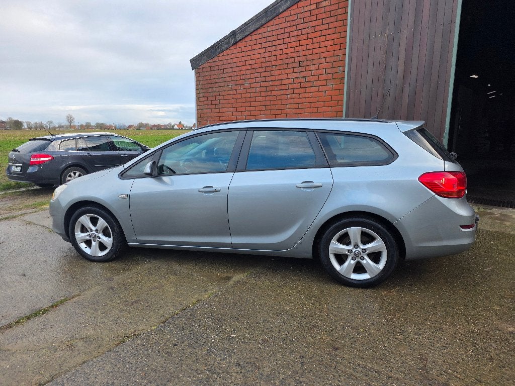 Opel, Auto's, Euro 5, Overige kleuren, Bedrijf, Astra