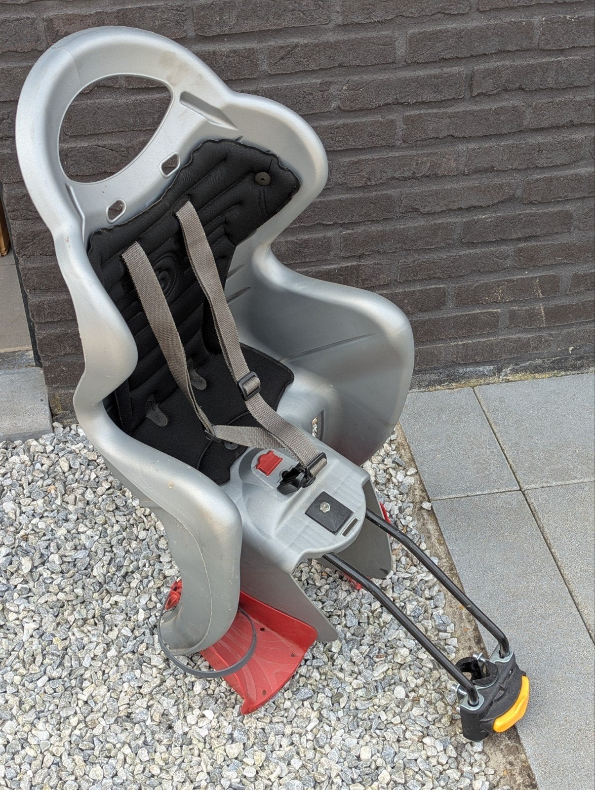 Fietsstoeltje, Ophalen, Gebruikt, Achterzitje, Voetsteuntjes