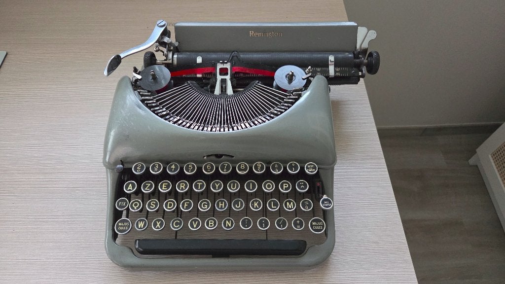Machine à écrire Remington vintage, Enlèvement ou Envoi