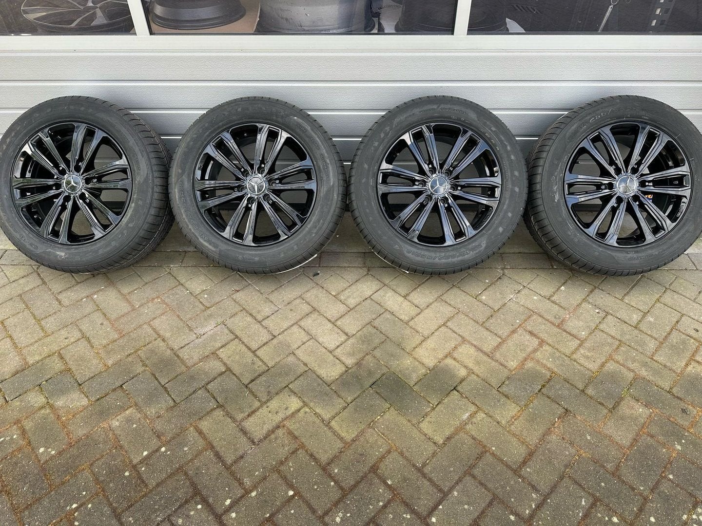 18 inch Mercedes Sprinter W907 W906 W910 velgen zomerbanden, Neuf, Pneus et Jantes, 255 mm, Pneus été