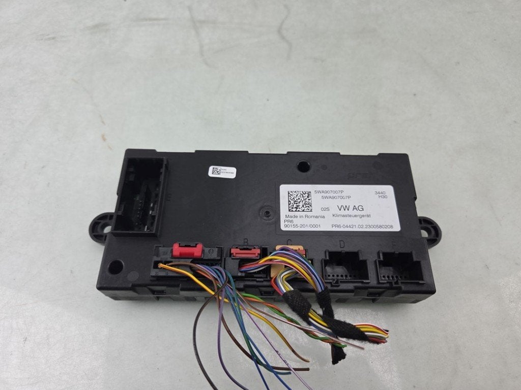 COMPUTER KACHEL Audi S3 Sportback (8YA) (01-2020/-), Info@audi.de, Audi, Audi AG, Gebruikt