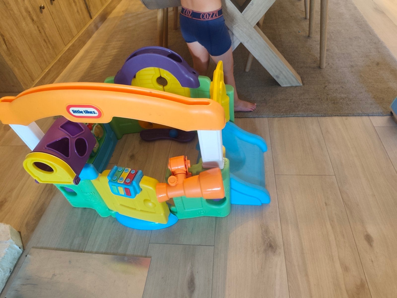 activity center Little tikes, Ophalen