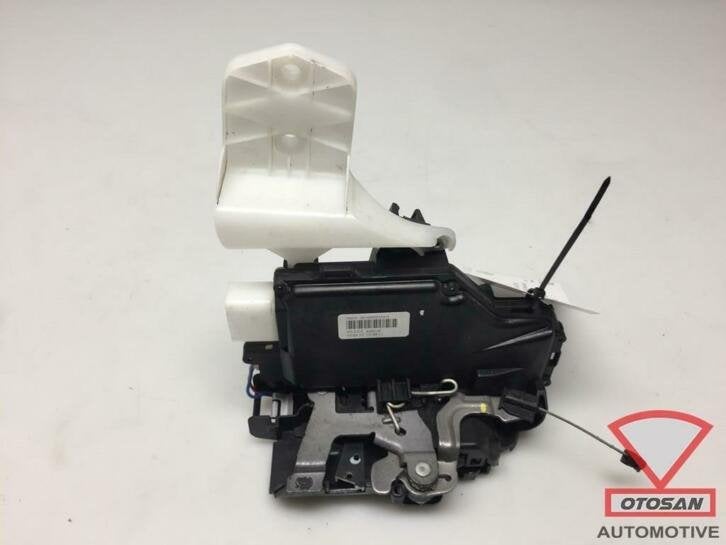 m canisme de verrouillage de serrure de porte vw golf 5 avan, Volkswagen, Volkswagen AG, Vw@volkswagen.de, Utilisé