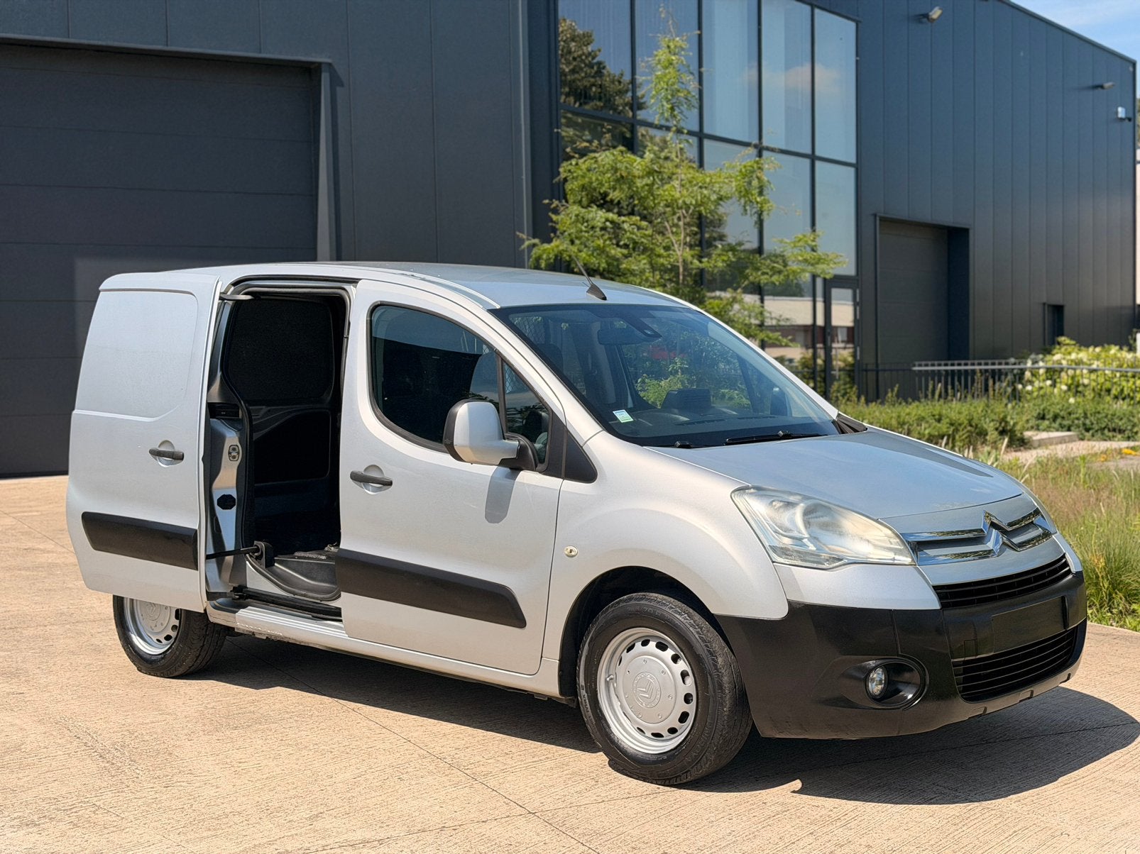 Citroen berlingo 1.6D / gekeurd voorverkoop / trekhaaknavi, Autos, Camionnettes & Utilitaires, Particulier, Achat, Attache-remorque