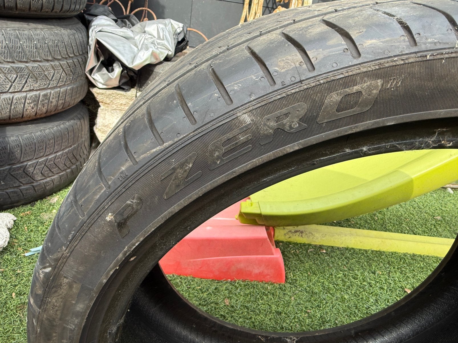 275 35 R20 Pirelli P-Zero, Autos : Pièces & Accessoires, Pneus & Jantes, Enlèvement, Pneu(s)
