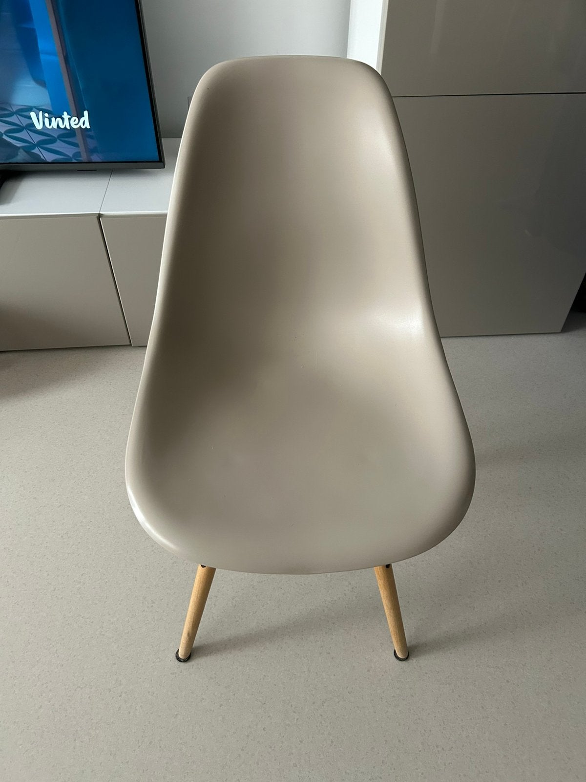 8 chaises salle à manger pour 60€, Maison & Meubles, Autres couleurs, Chaise moderne, Enlèvement, Autres matériaux