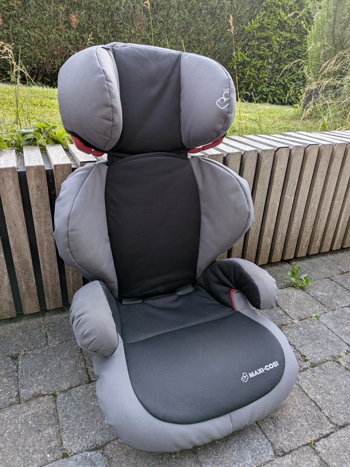 Réhausseur évolutif Maxi-Cosi Rodi SPS - Très bon état, Enfants & Bébés, Sièges auto, Maxi-Cosi, Ceinture de sécurité, Protection latérale