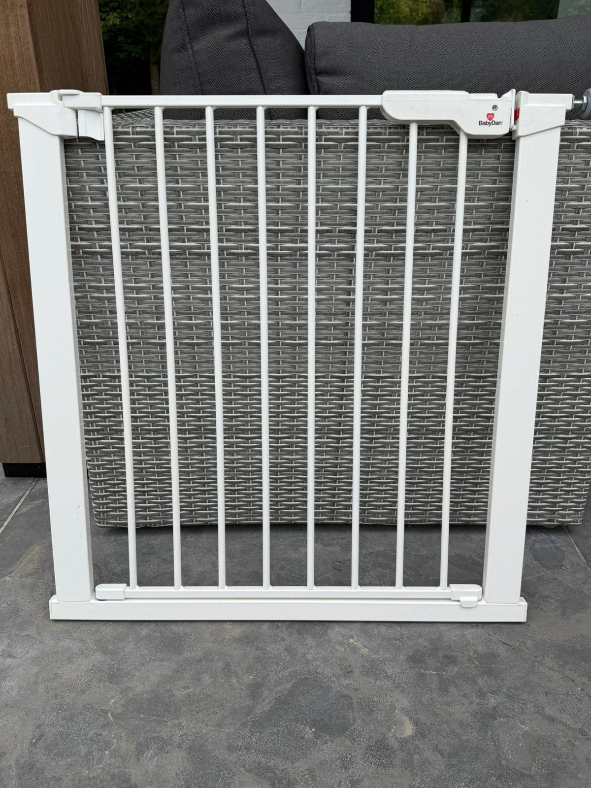 Barrière d'escalier Babydan 73,5 - 79,5 cm, Barrière de sécurité, Comme neuf, Enlèvement, Métal ou Fer