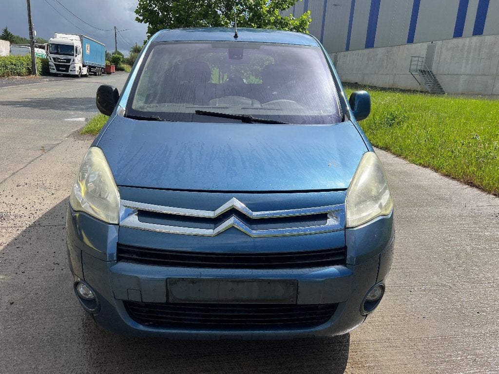 5 Place Citroen Berlingo 1.6 Diesel, Achat, Entreprise, Boîte manuelle, 5 portes