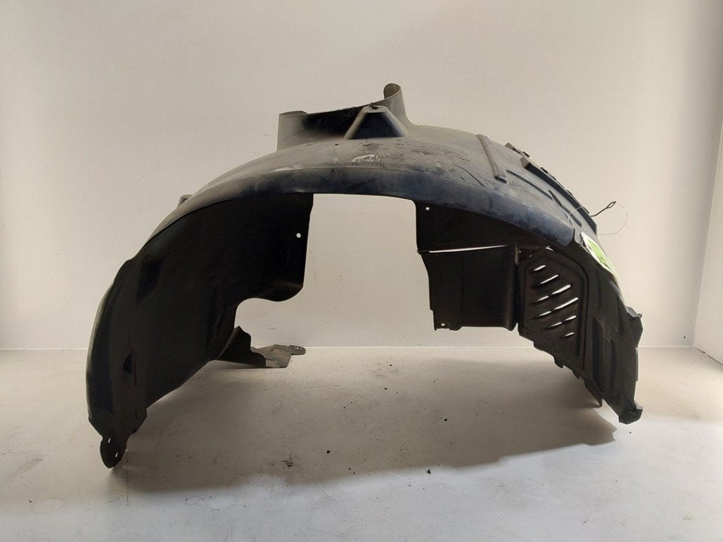 INTERIEUR AILE Mercedes-Benz GLA (156.9) (|A1566900030|), Mercedes-Benz, Garde-boue, Utilisé, Dialog.mb@mercedes-benz.com