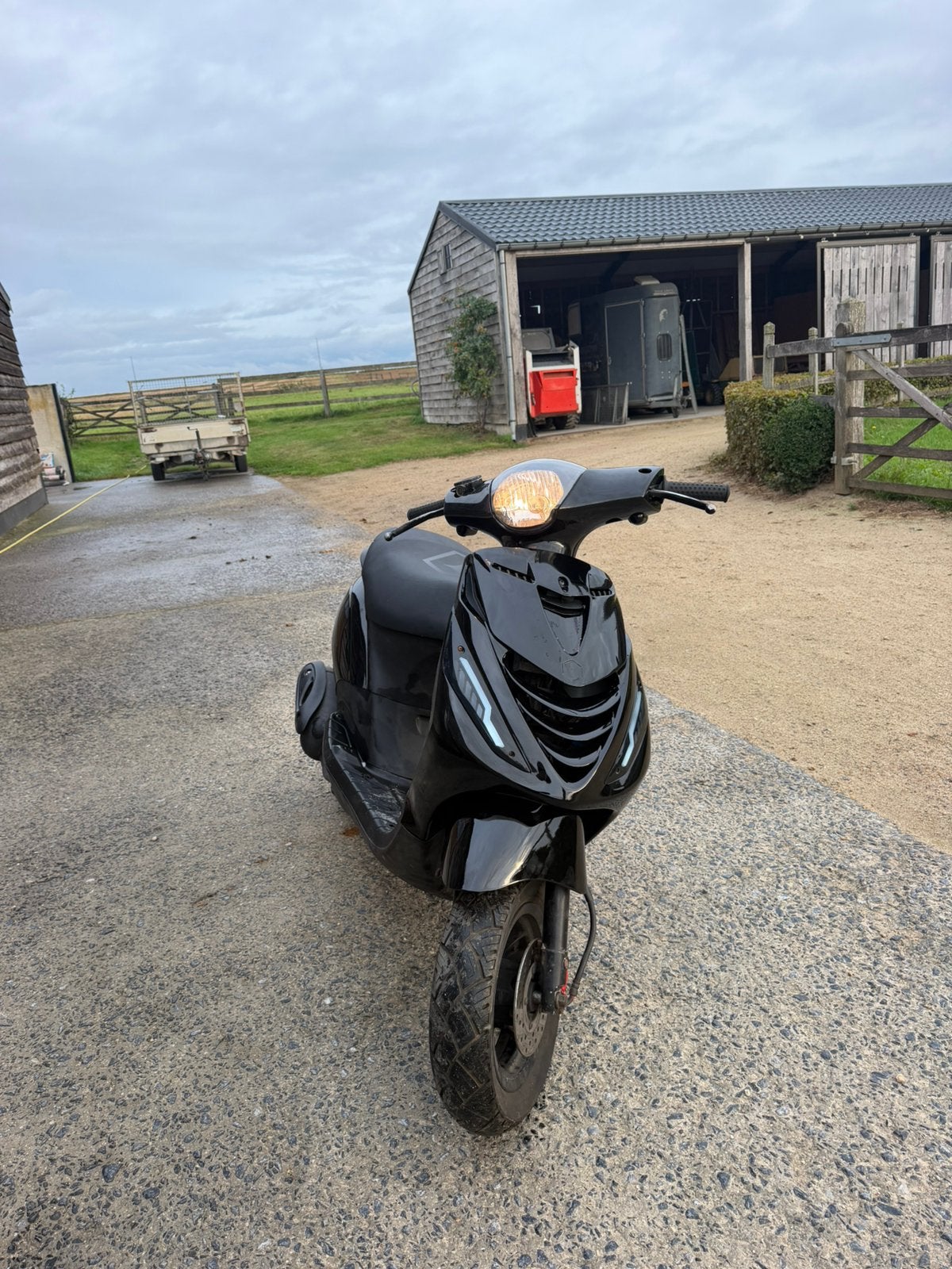 Piaggio zip b klasse, Fietsen en Brommers, Ophalen, Zo goed als nieuw, Zip