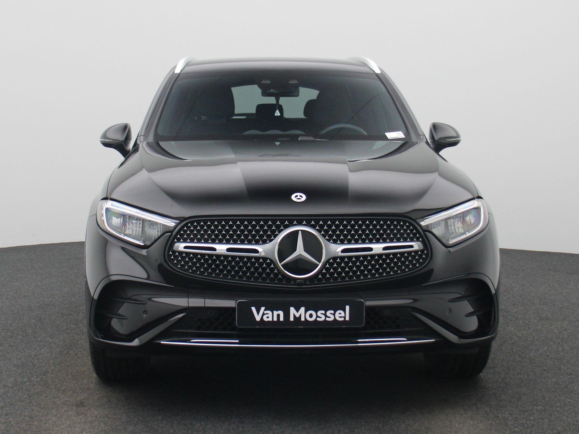 Mercedes-Benz GLC 300 d 4MATIC + AMG LINE + TREKHAAK +, Autos, Entreprise, 2500 kg, Noir, 5 portes