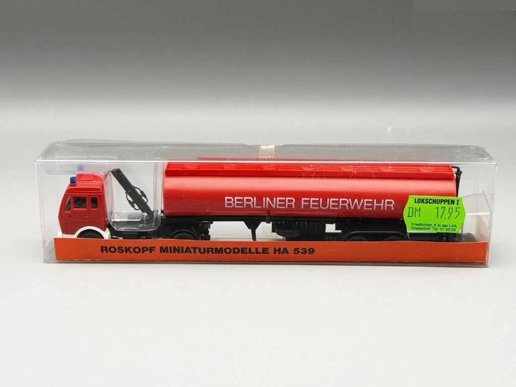 1:87 Roskopf HA 539 Mercedes  Berliner brandweer tankwagen, Hobby en Vrije tijd, Ophalen of Verzenden, Zo goed als nieuw, Bus of Vrachtwagen