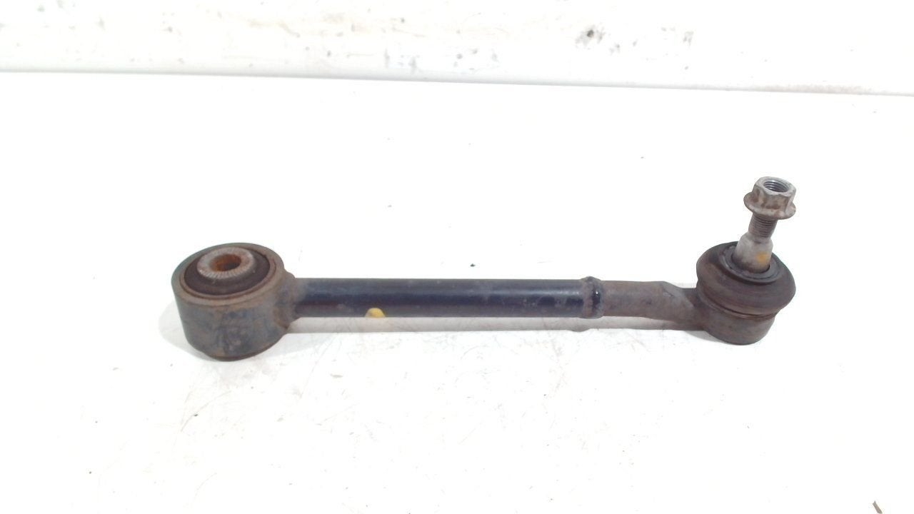 Draagarm rechts achter onder Toyota RAV4, Onderdelen@venauto.nl, Van der Ven Autorecycling B.V., Ettenseweg 76, 4706 PB Roosendaal, The Netherlands