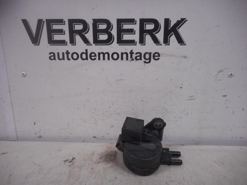 VACUUM POMPE PETROL Ford Focus 1 (98ab-9c915-ab), Henry-Ford-Straße  1
50735  Köln, DE, Ford-Werke GmbH, Kunden@ford.com, Ford