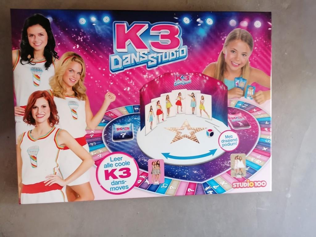 K3 dansstudio, Ophalen