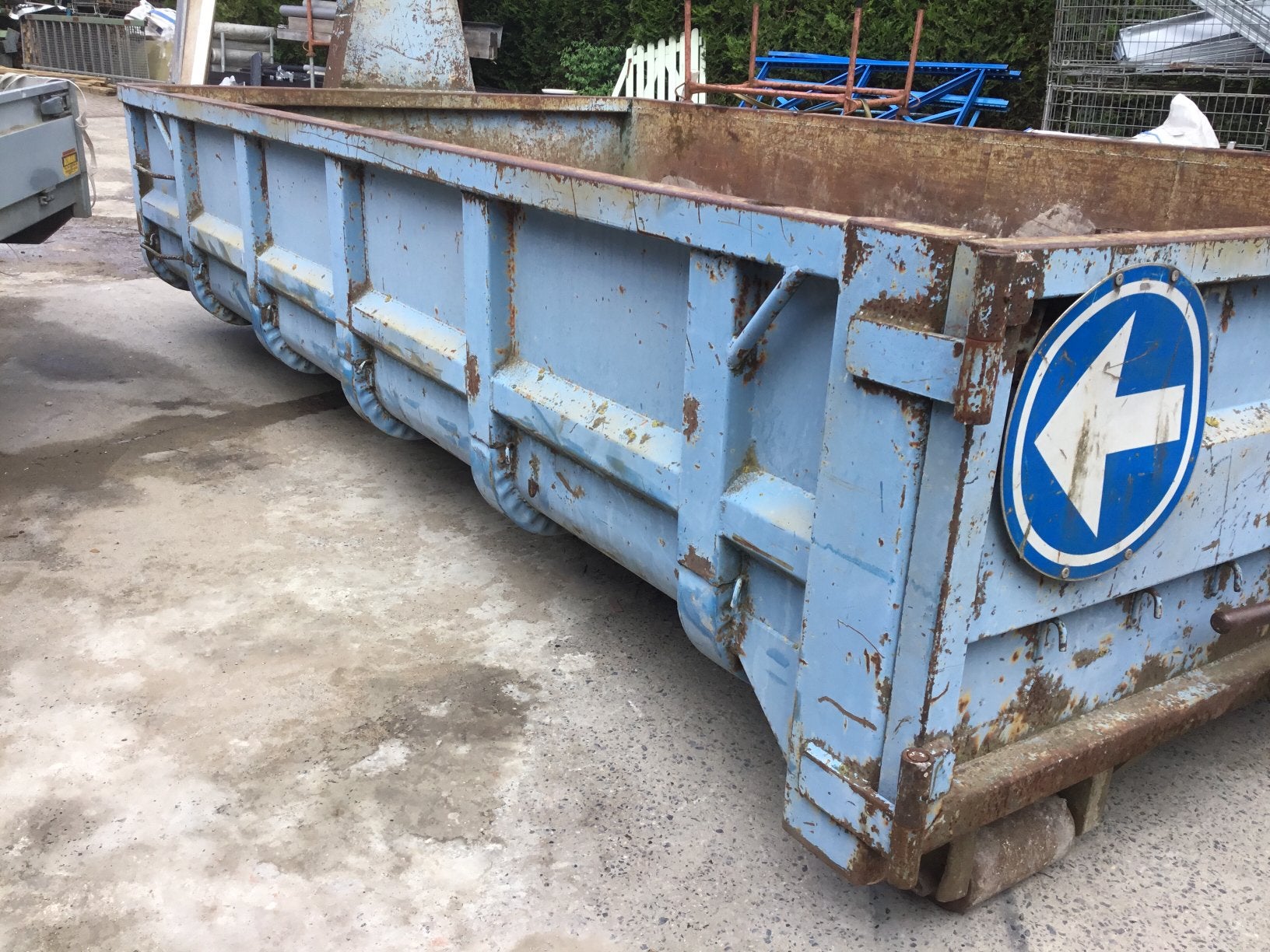 Afzetcontainer, Ophalen