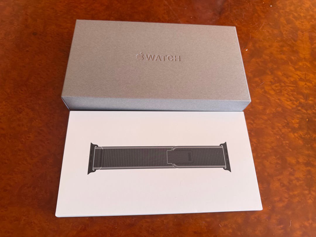 Apple Watch Ultra 3 - Tout neuf - Facture et garantie incl, Bijoux, Sacs & Beauté, Montres connectées, Comme neuf, iOS, Noir, Distance
