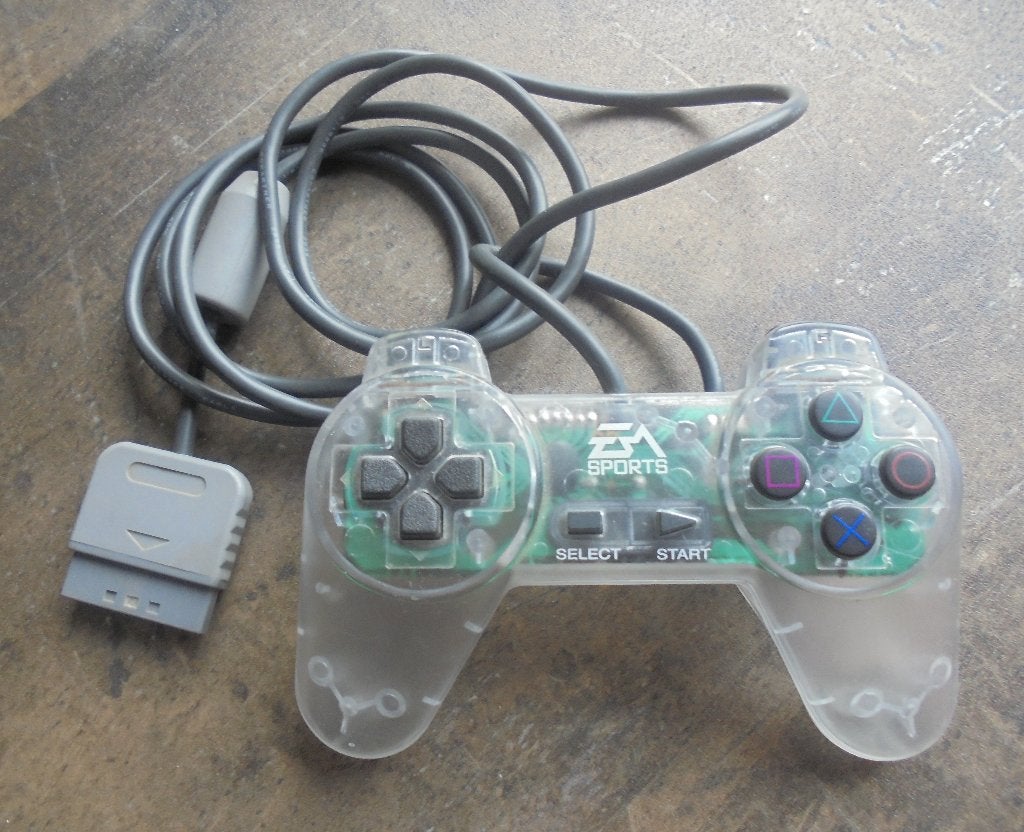 EA Sports Controller voor PS1 (zie foto's), Games en Spelcomputers, Gebruikt, Overige genres, 1 speler, Ophalen of Verzenden