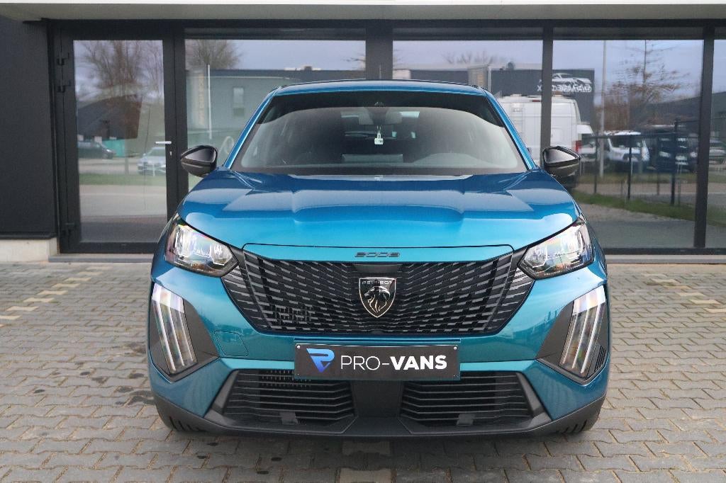Peugeot 2008 1.2 101 PK| Airco| CarPlay| CC| LED| 11 750 KM, Voorwielaandrijving, 1263 kg, Stof, https://public.car-pass.be/vhr/9e47554c-670d-47c3-9e56-81726e21201f