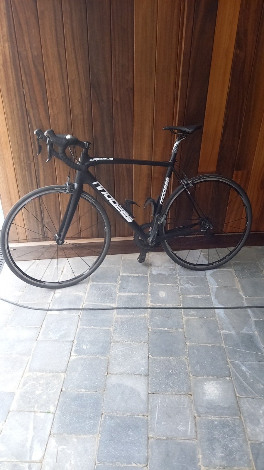 Koersfiets heren, voledig carbon., 28 inch, Velgrem, Zo goed als nieuw, 15 tot 20 versnellingen
