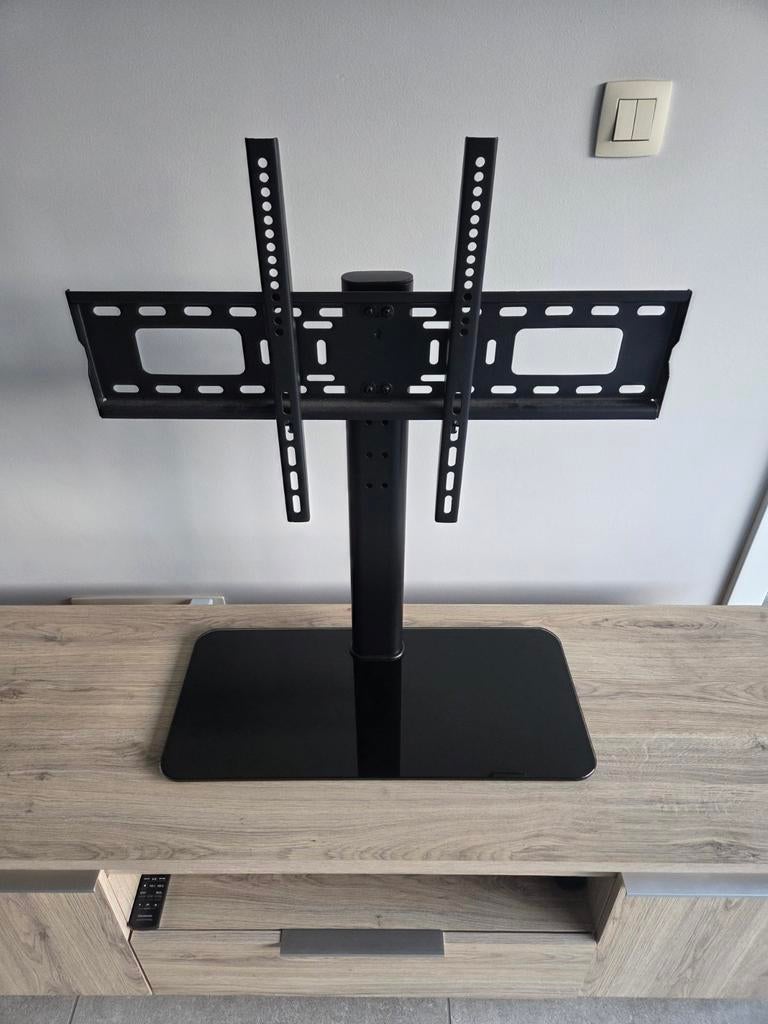 Tv voet, Enlèvement