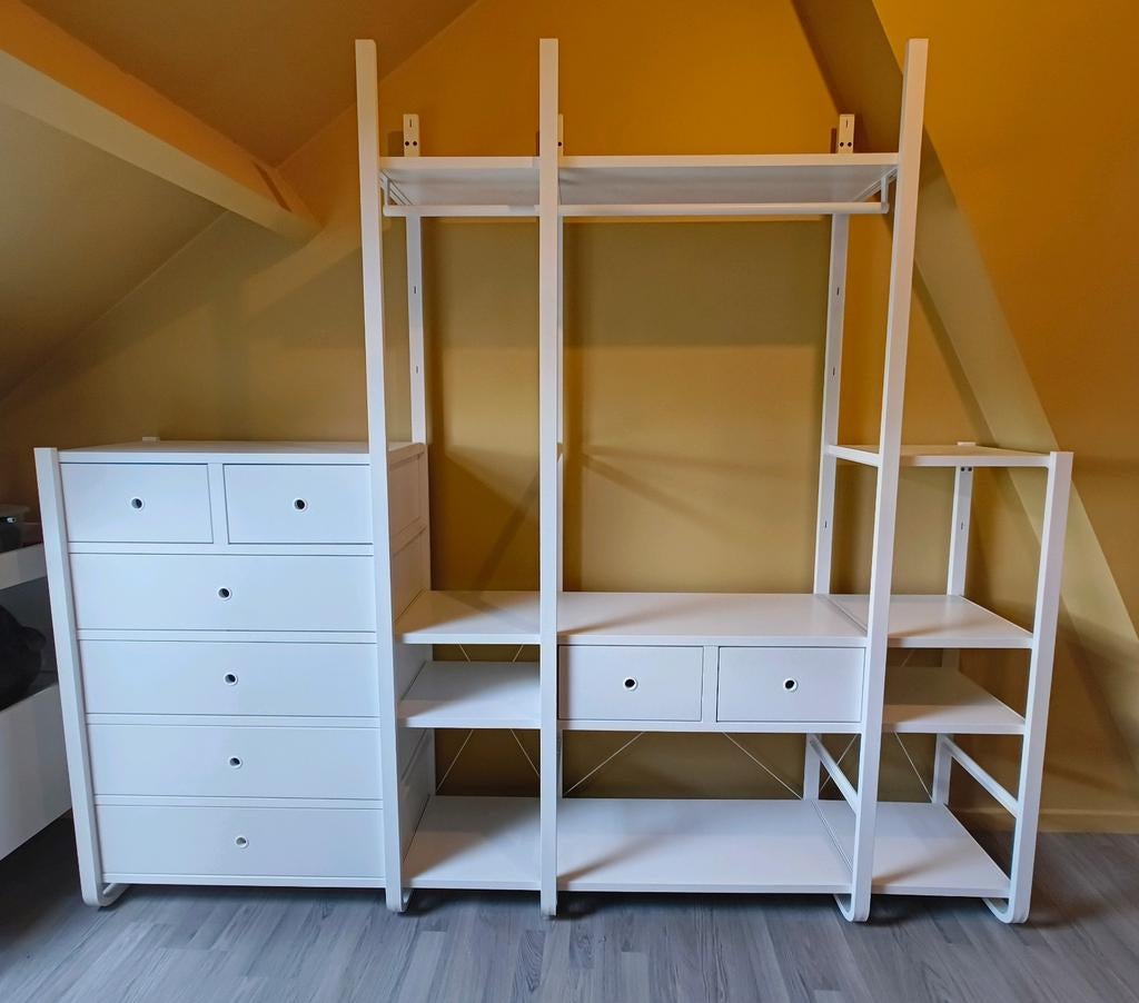 Witte kleerkast, Huis en Inrichting, Kasten | Kleerkasten, Zo goed als nieuw, 200 cm of meer, 25 tot 50 cm, Met lade(s), Met plank(en)