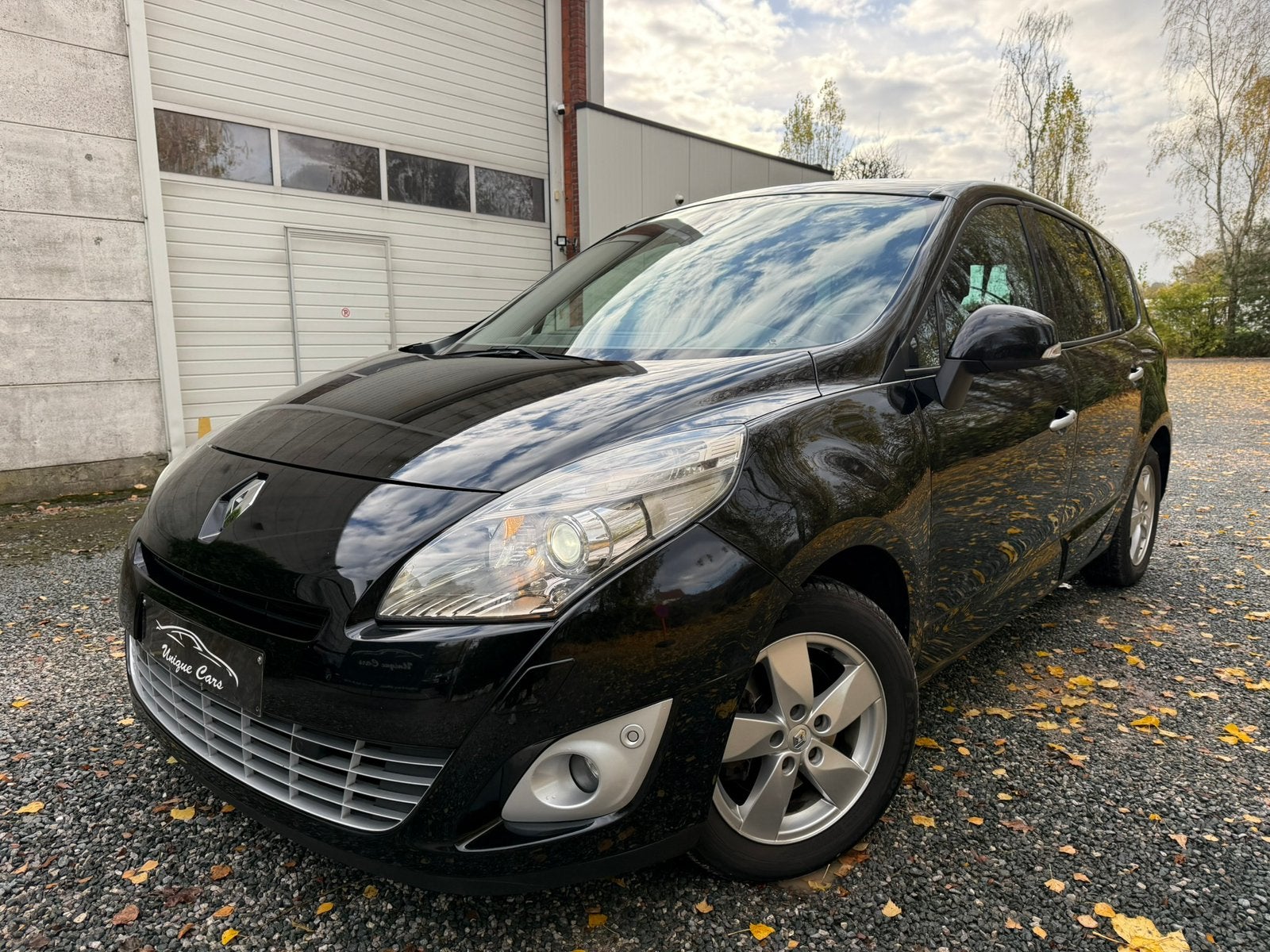 Renault Grand Scenic 1.5 DCi Automaat Xenon Leder 5zit 2011, Auto's, Automaat, Bedrijf, Diesel, Scénic