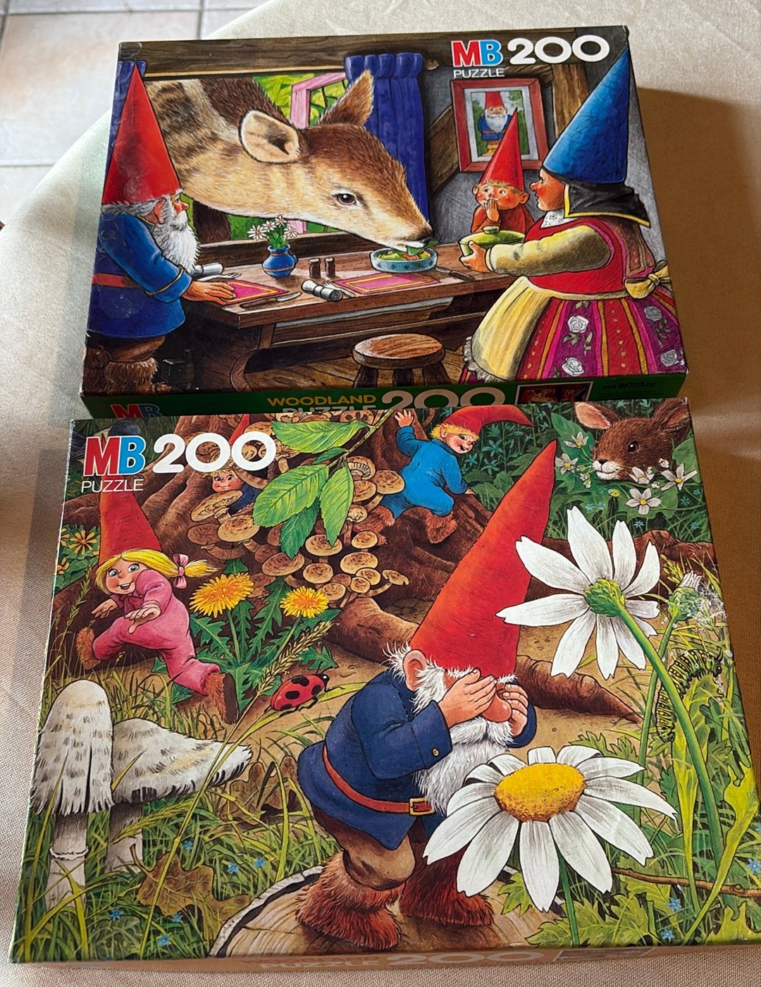 Set van 2 Vintage Rien Poortvliet Kabouter Puzzels – MB, Hobby & Loisirs créatifs, Enlèvement ou Envoi, Comme neuf
