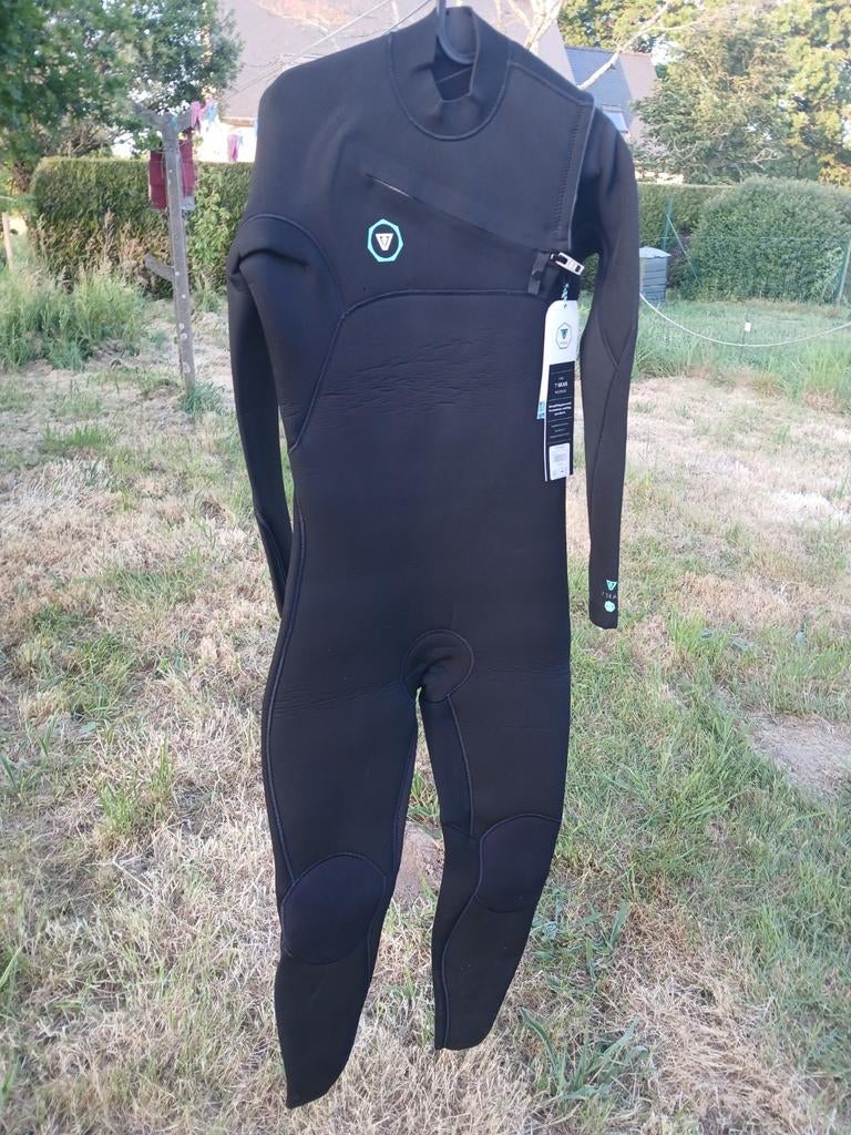 Combinaison Surf Vissla 7 seas 4-3 L, Sports nautiques & Bateaux, Planche à voile sur vague