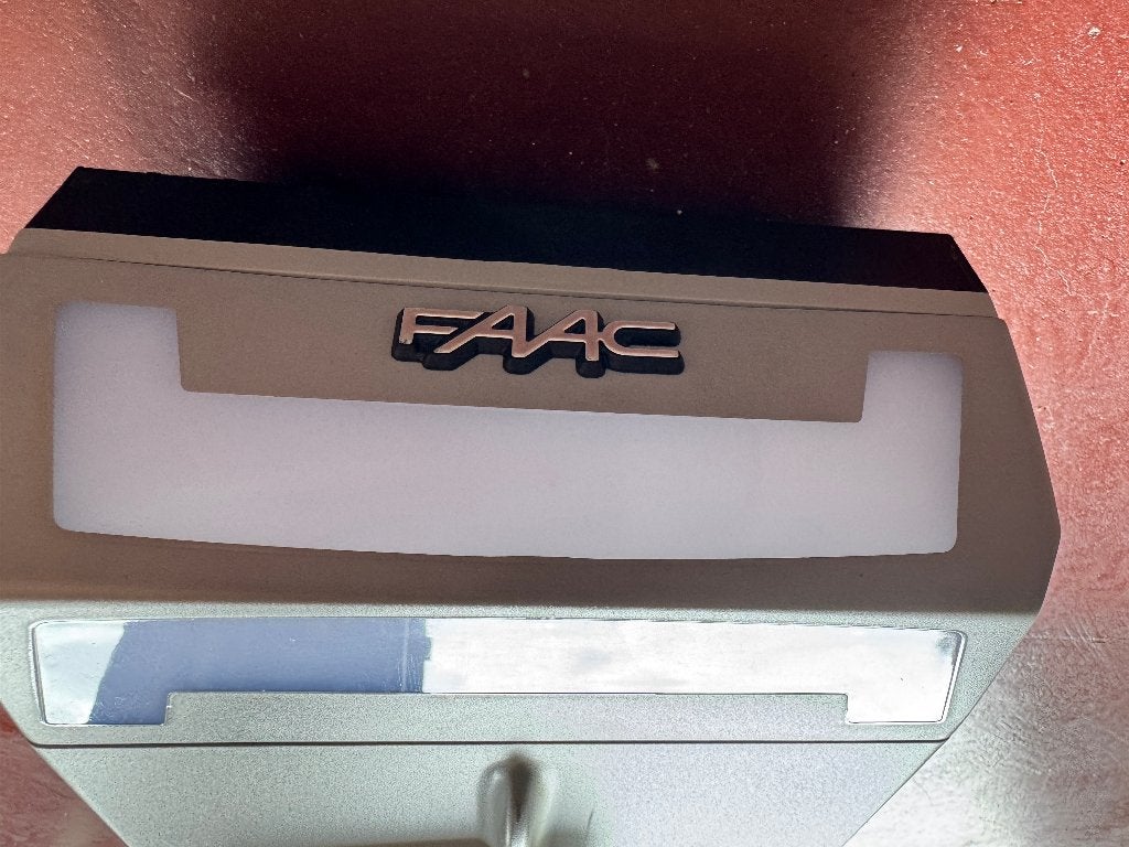 FAAC elektrische motor voor sectionale poort, Ophalen, Gebruikt