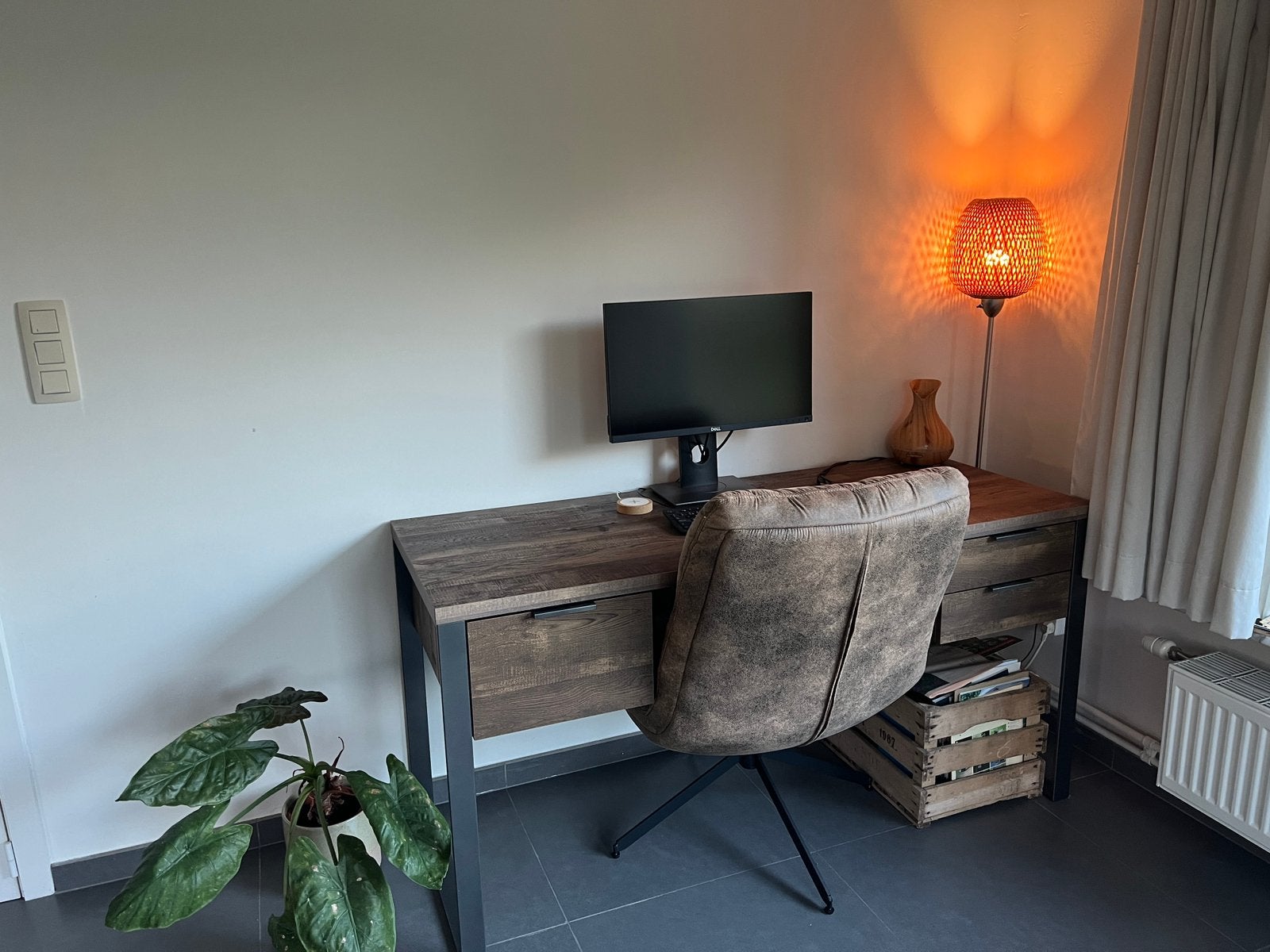 Bureau te koop, Comme neuf, Brun, Avec tiroirs, 60 cm