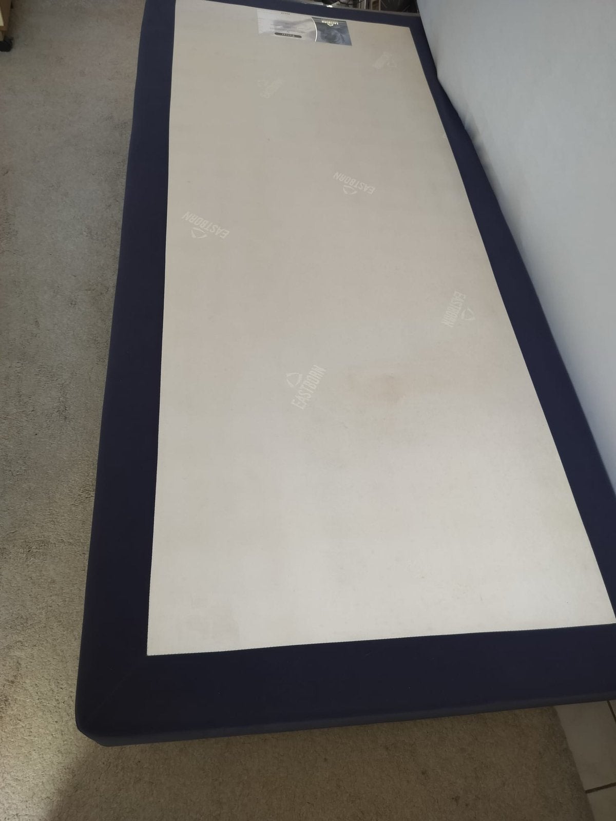 1 persoons boxpring, Huis en Inrichting, Slaapkamer | Bedden, Ophalen, Zo goed als nieuw, 90 cm