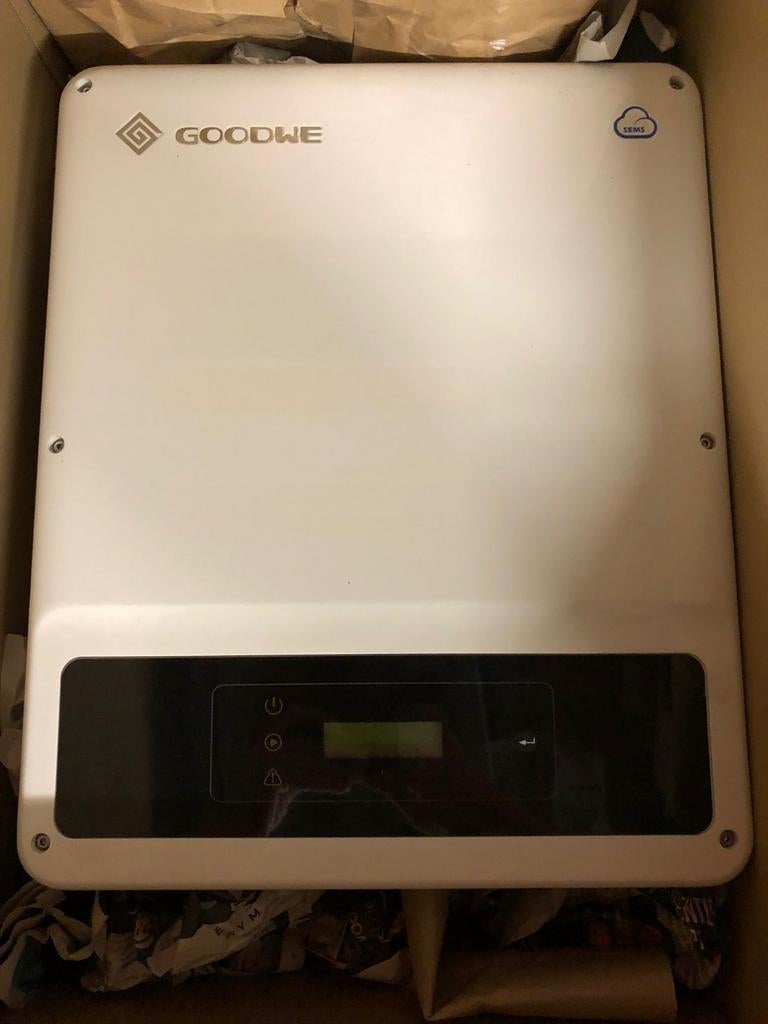 GoodWe omvormer 4,2 kw, Ophalen